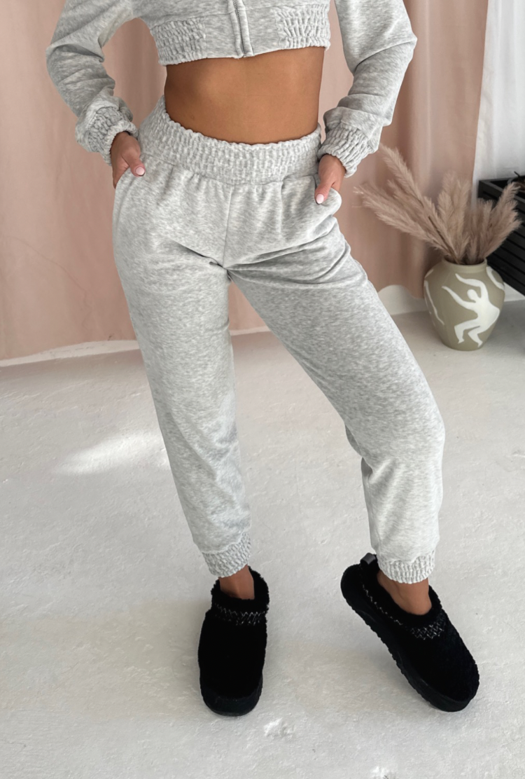 CLASSIC Joggers in Grey Marl Velour